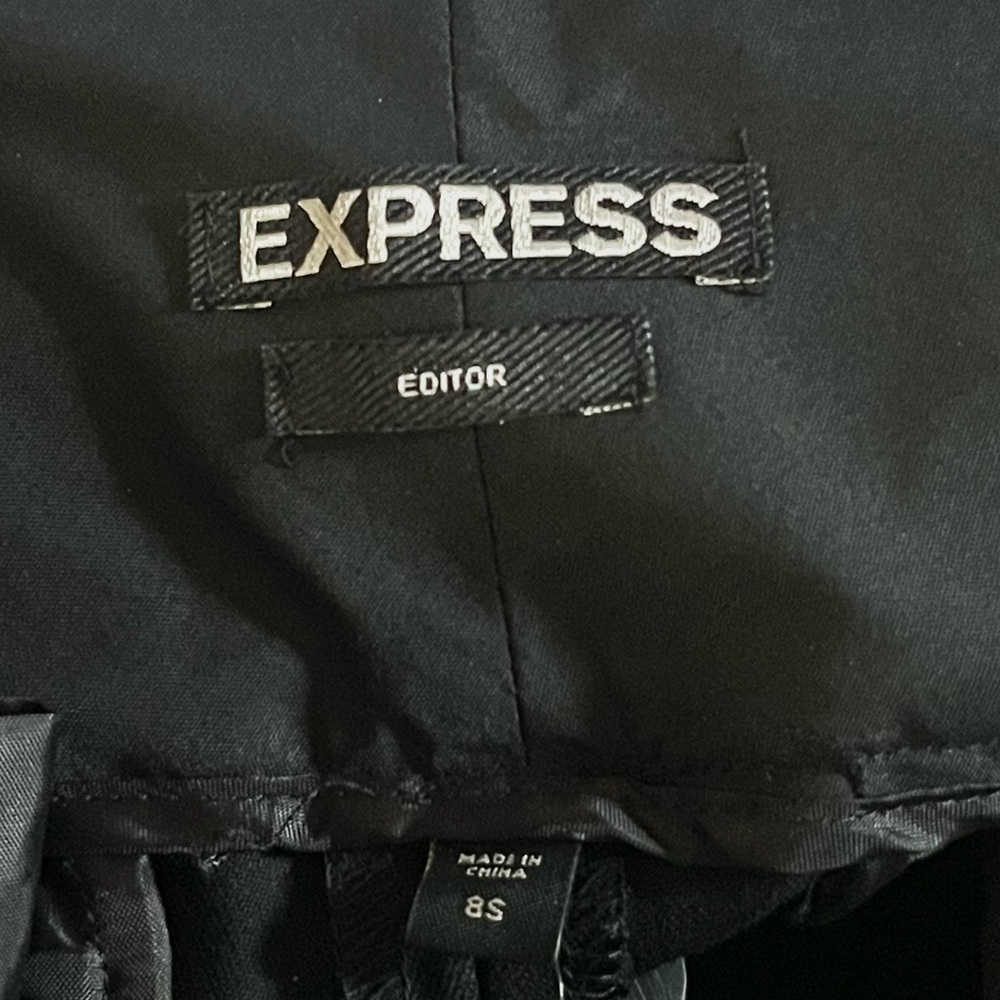Express Editor Flair Straight Through Hip & Thigh Flare Trousers - Picture 8 of 9